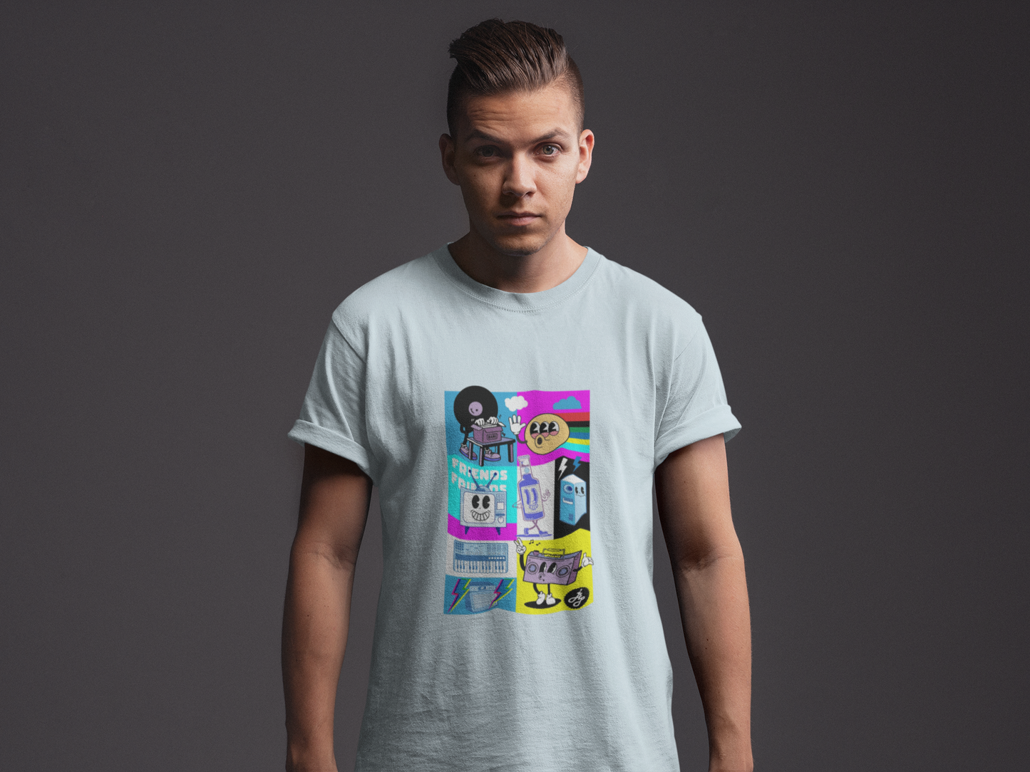 "Friends and Music " T-shirt
