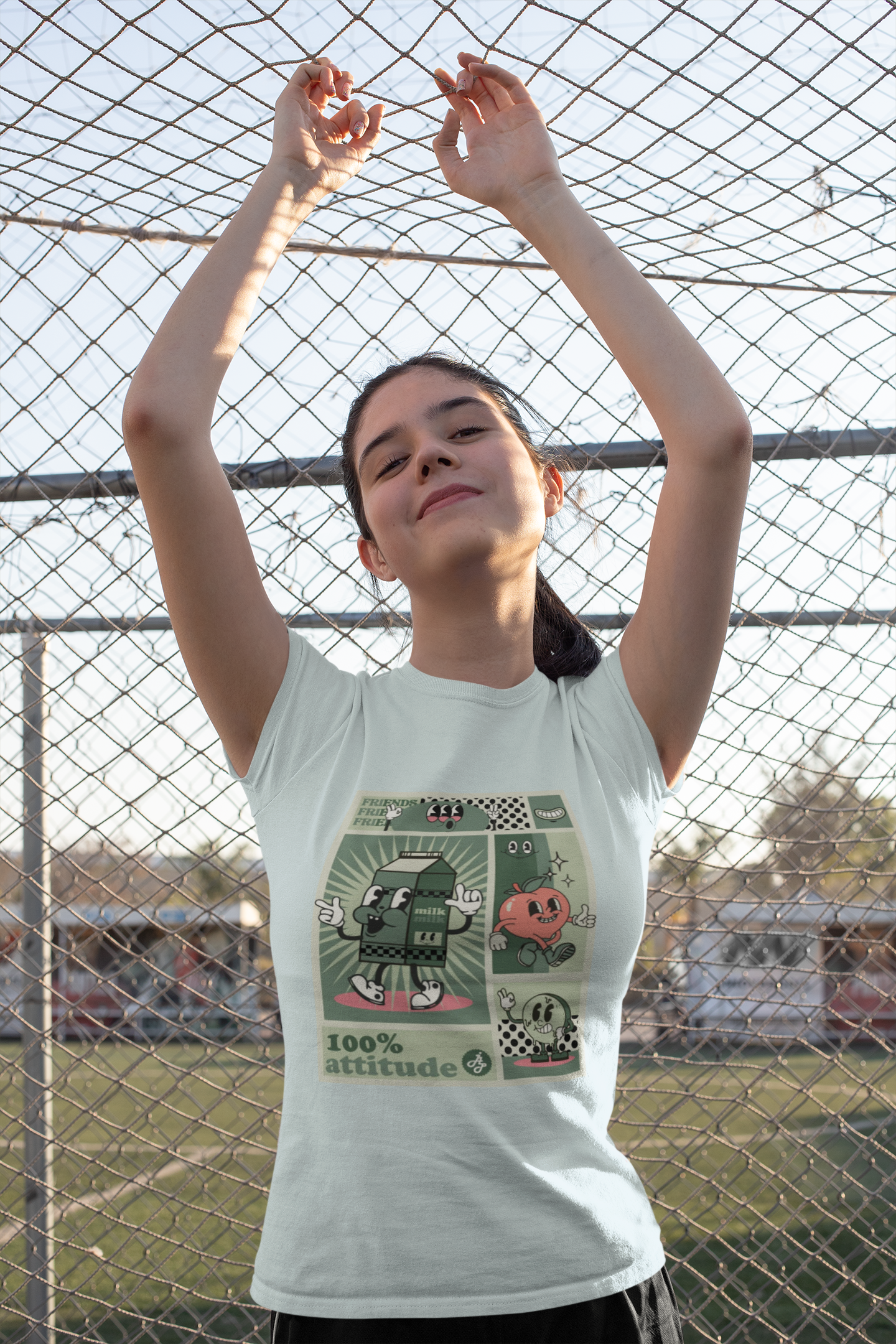 " Friends 100% Actitude " Tshirt