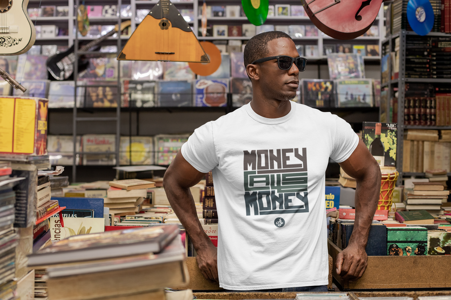 " Money  calls money " Tshirt